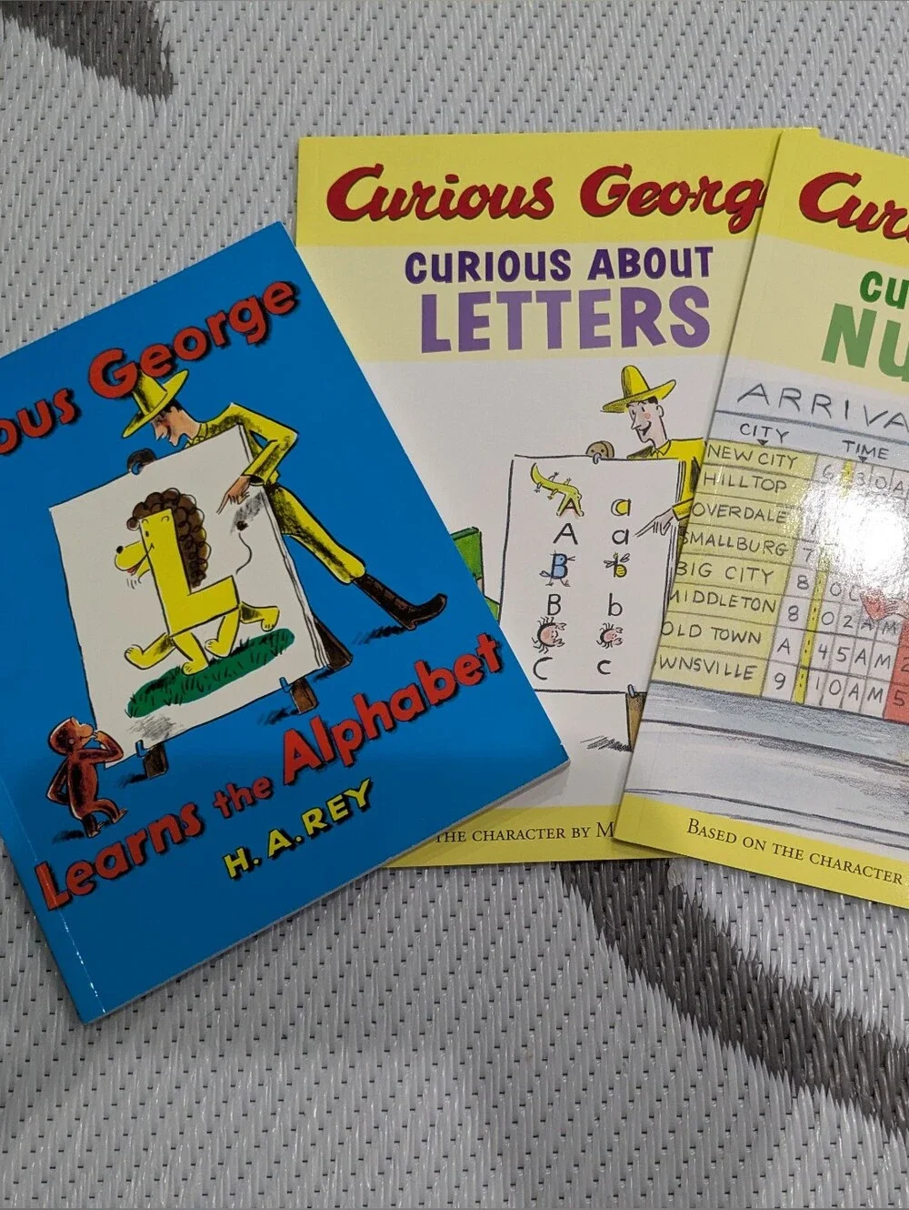 Curious George Learning Kit